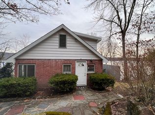 12 Gifford Rd, Hewitt, NJ 07421