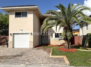 14137 SW 166th Ter, Miami, FL 33177
