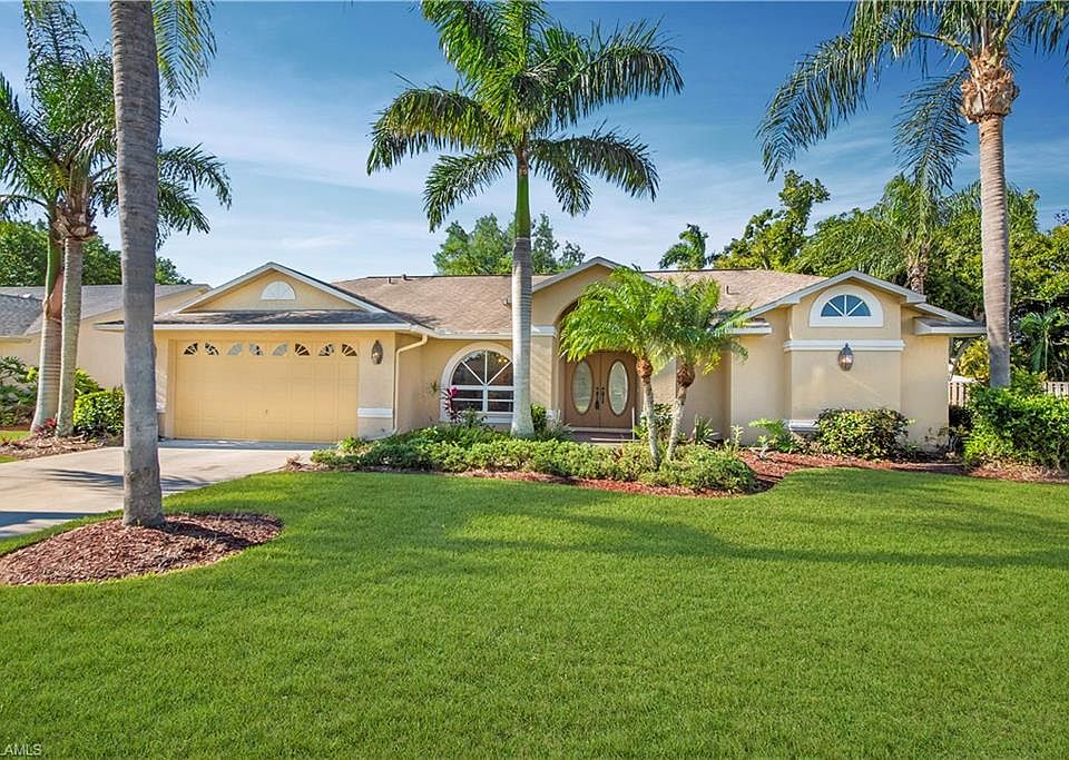 1st image of 8849 Banyan Cove Cir