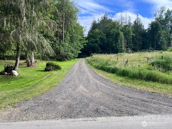 1078 Township Line Road, Port Angeles, WA 98362