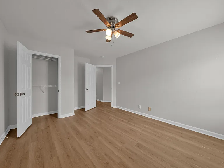 104 Maureen Dr #B — Photo 3