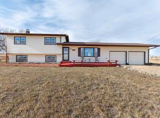 19071 Helmer Rd, Belle Fourche, SD 57717