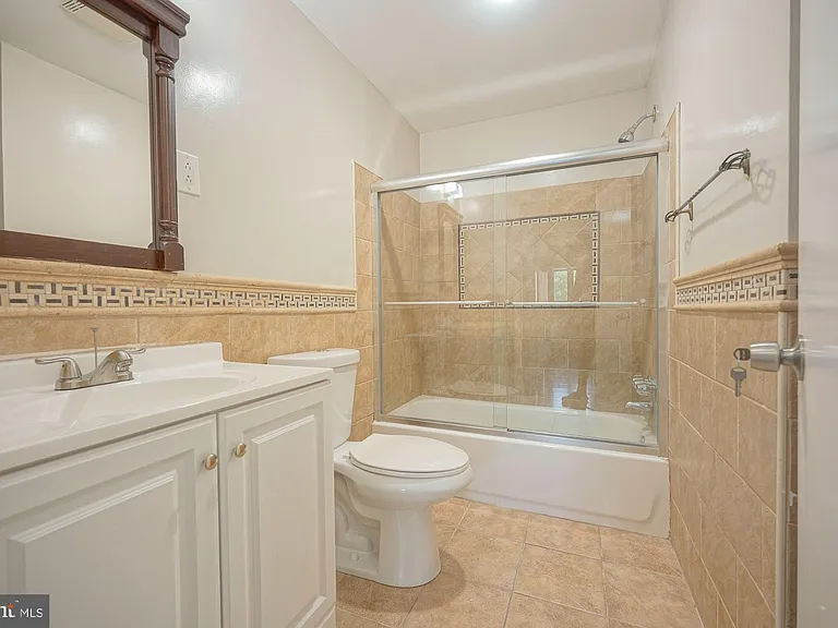 701 Crestbrook Ave — Photo 21