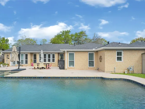 6119 Hummingbird St, Houston, TX 77096