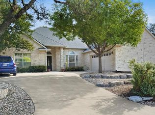 1832 Mountain Laurel, Kerrville, TX 78028