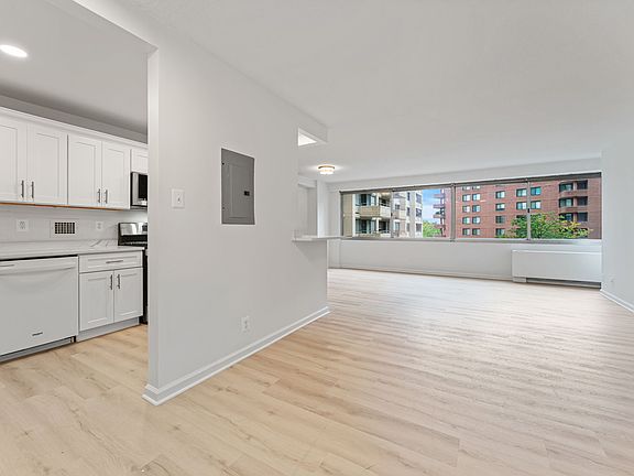 Welcome to Unit 1016S, a newly renovated condo from top to bottom!