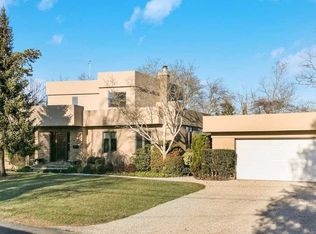 7 Brookside Ave, Bellport, NY 11713