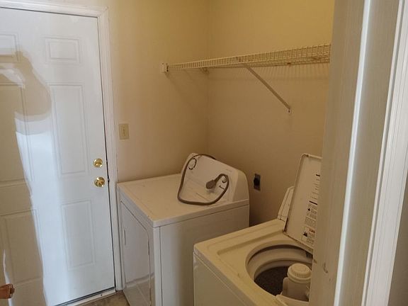 5th image of 2284 NW Hartsfield Way #49