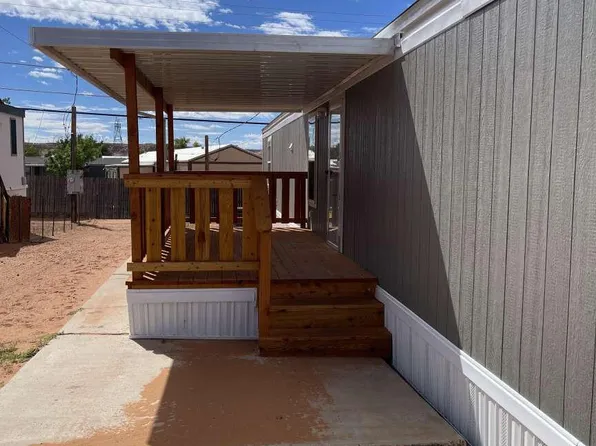 39 Jerome St #39, Page, AZ 86040