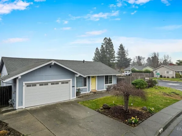 8496 Lancaster Drive, Rohnert Park, CA 94928