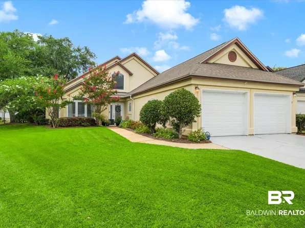 614 Saint Andrews Dr, Gulf Shores, AL 36542
