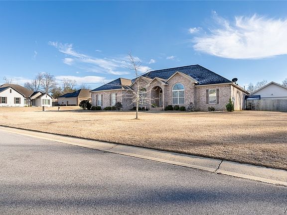4th image of 1736 Sweetgum Cir