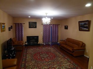 202 Windsor Pl #AA-3, Madison, NJ 07940