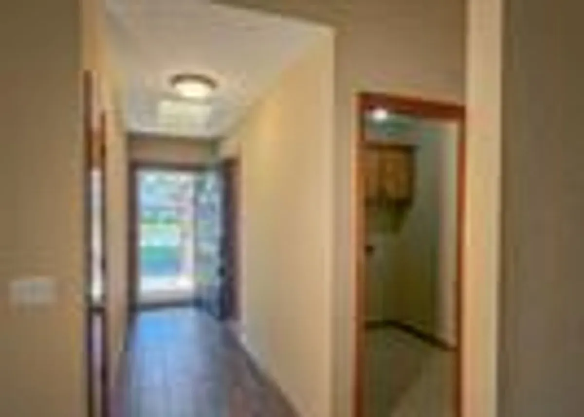 Building Photo - 4021 Kent St