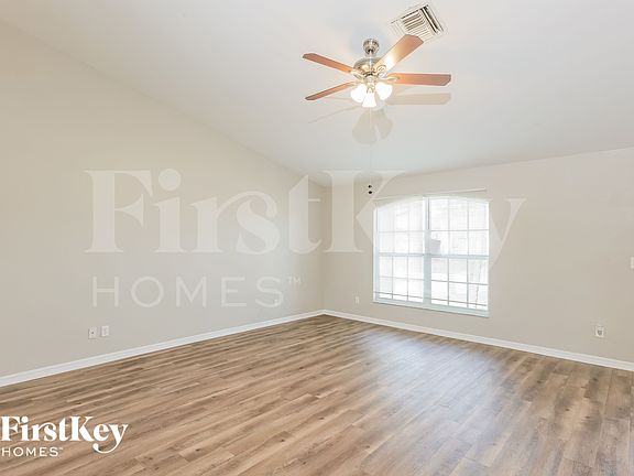 4th image of 1116 SW 47th St