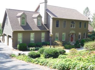 13 Fairway Dr, Selinsgrove, PA 17870