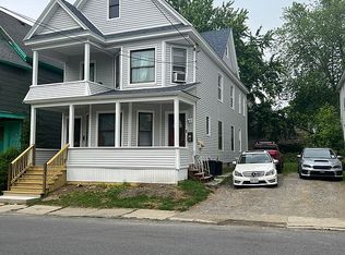 45 Bunn St, Amsterdam, NY 12010