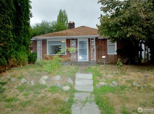 12037 71st Avenue S, Seattle, WA 98178
