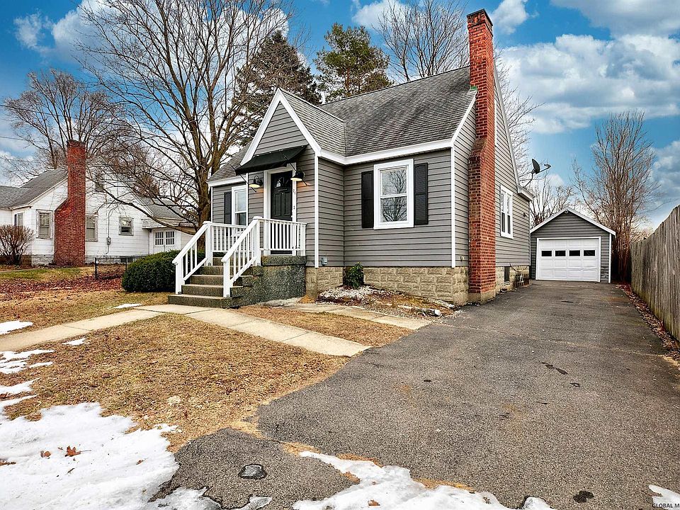 1st image of 26 Hudson Ave