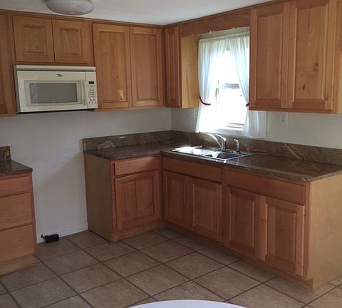 4th image of 843 Fern Dr