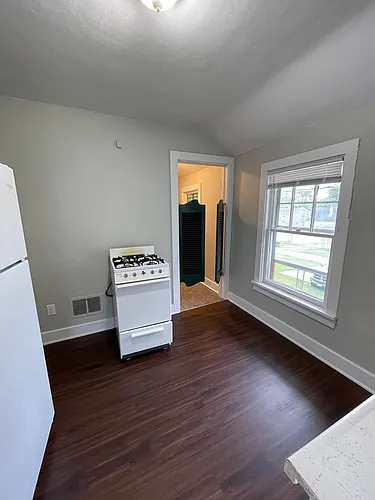1517 Virginia St--TEAM Photo 1