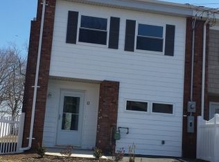 12 Spruce St, Passaic, NJ 07055