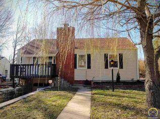 405 SW Hillside Dr, Topeka, KS 66611