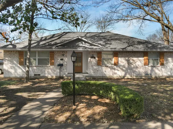 8489 Banquo Dr, Dallas, TX 75228