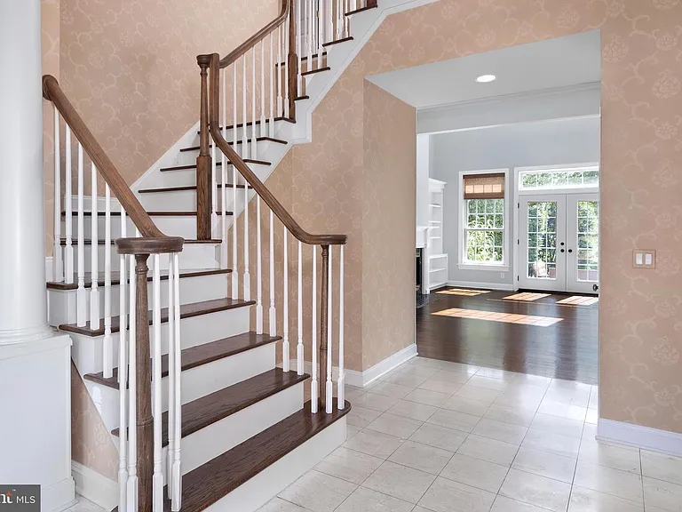 3 Maidstone Ct — Photo 5