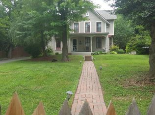 2201 Salisbury Rd, Silver Spring, MD 20910