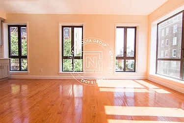 Rented by Nolita Group