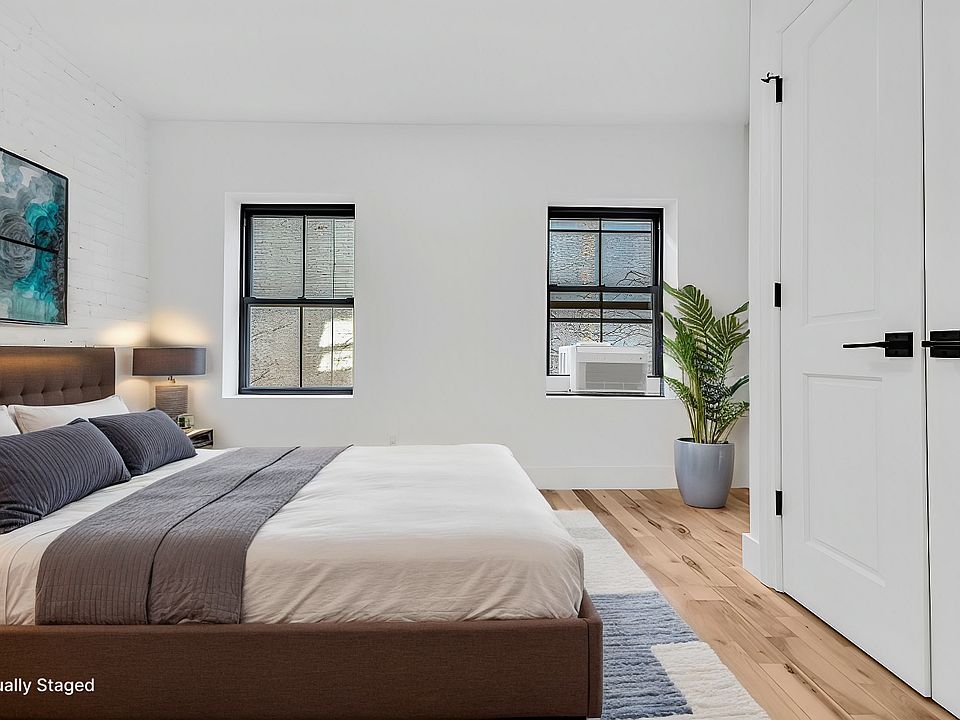 1st image of 404 W 22nd St APT 4R