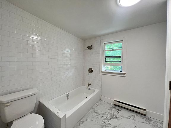 4th image of 101 Dwyer Ave #1A