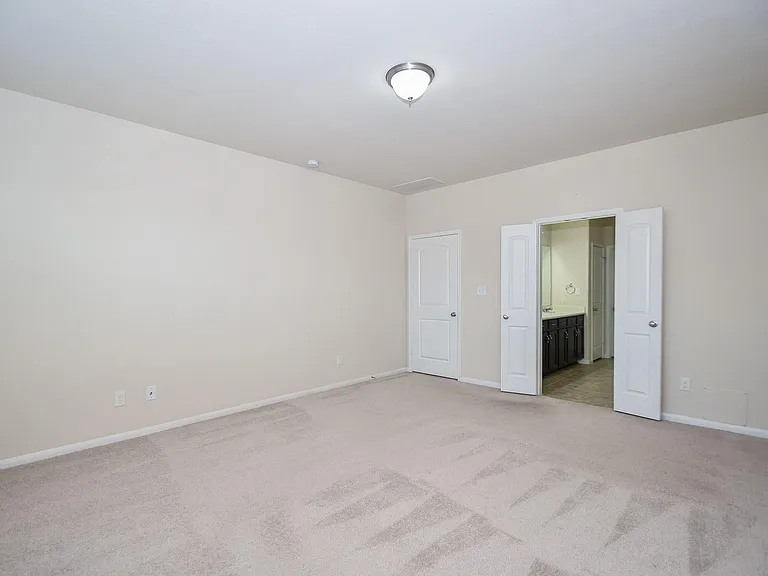 2738 Meandering Elm Trl — Photo 14