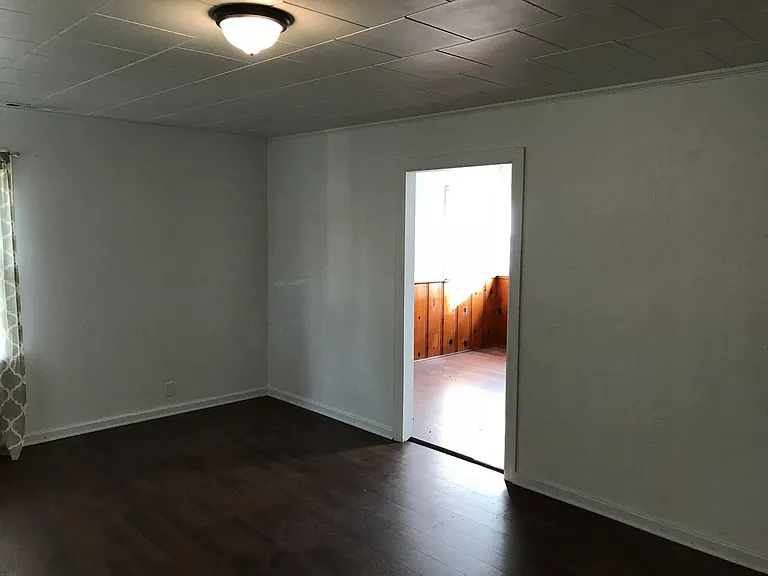 2133 Upper River Rd — Photo 10