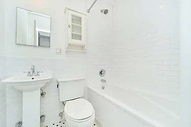 Rented by Living New York