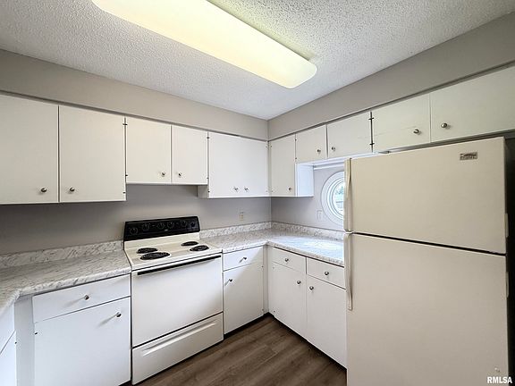 5th image of 5646 N Withershin Point #5646