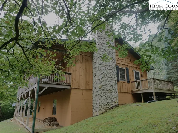 1303 Lauren Lane, West Jefferson, NC 28694