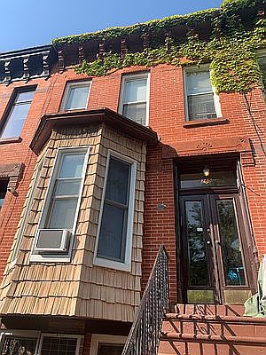 1st image of 265 11th St #2