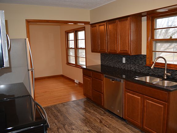 4th image of 1208 W 2nd St