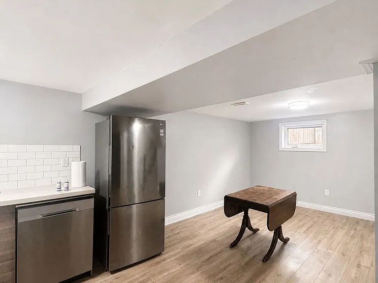 53 Shadyside Ave #BASEMENT — Photo 6