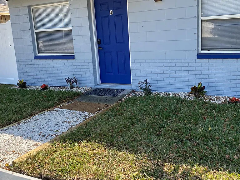 1007 Hawkins St #A — Photo 14