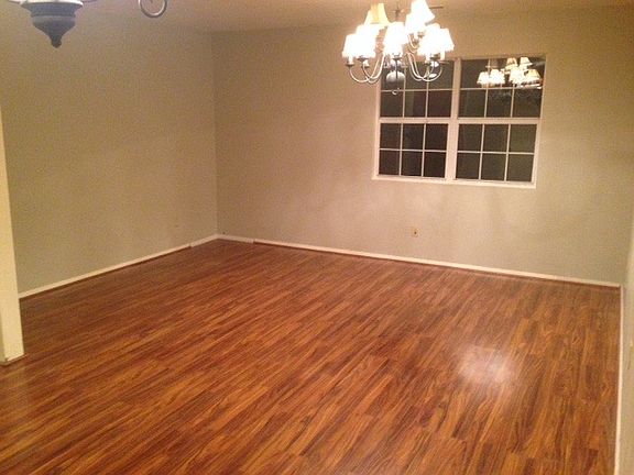 Living room - Picture 2