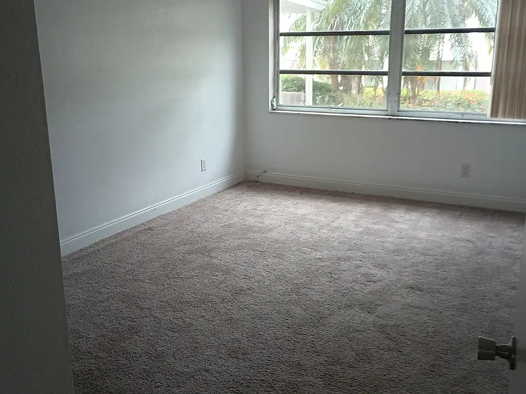 1235 S Highland Ave #103 — Photo 18