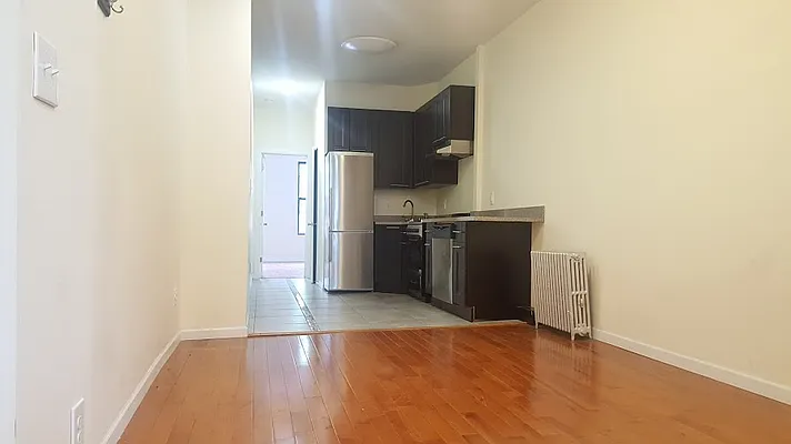 Rented by Urban Realty NYC | media 21