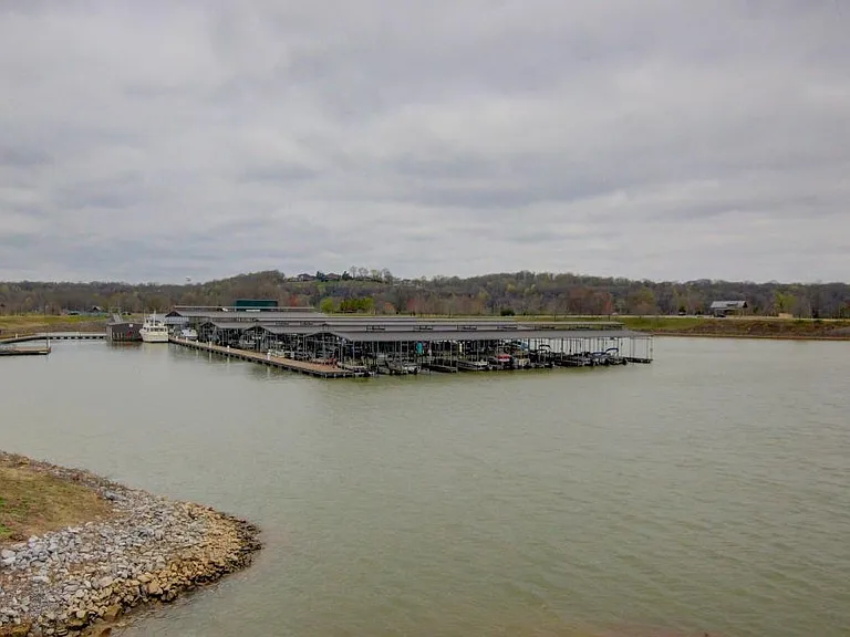 1115 Hillwood Dr — Photo 25