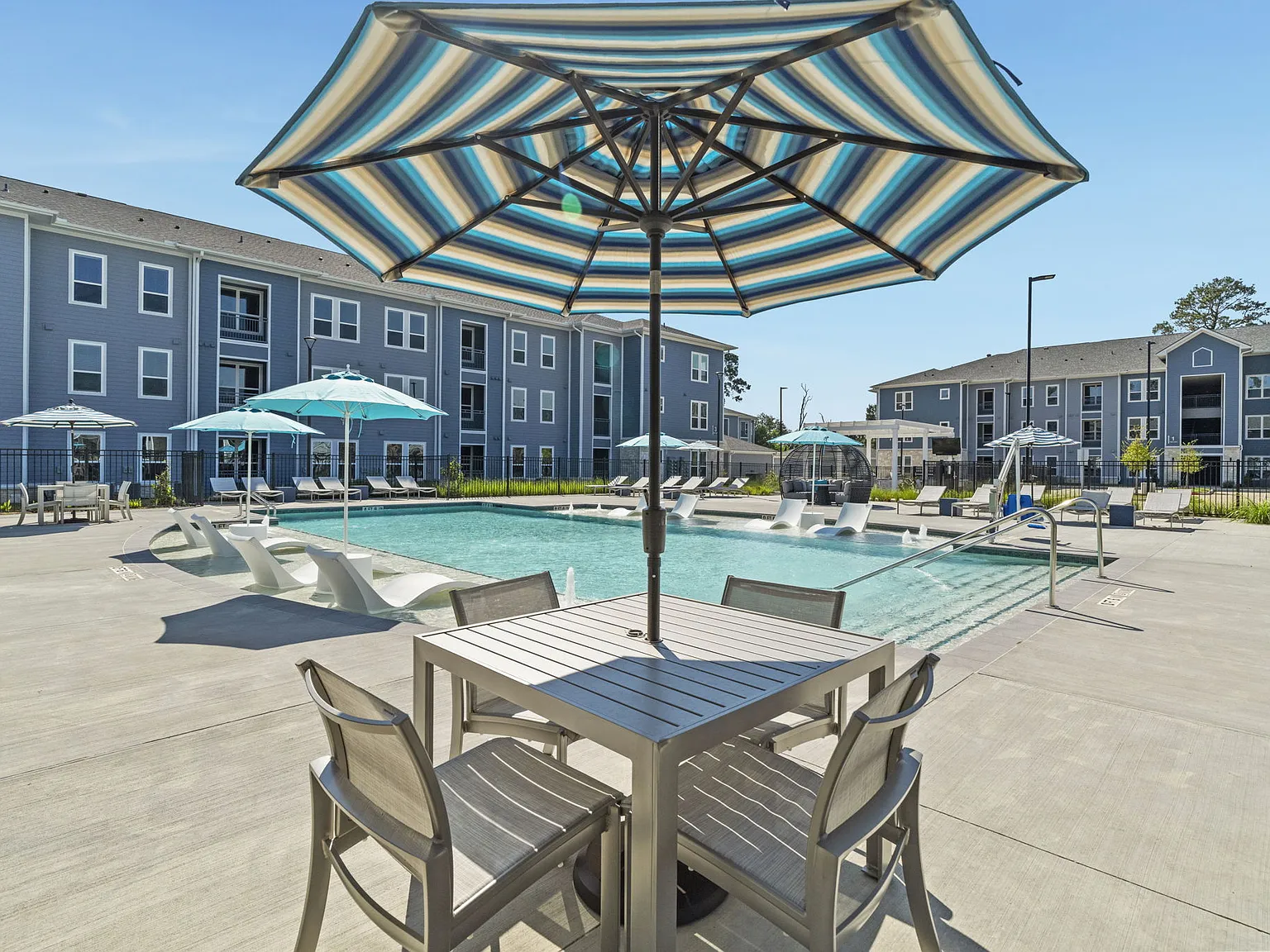Haven at Treeline — Photo 2
