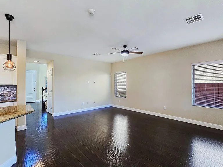 10667 Harvest Green Way — Photo 9