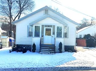 118 Clark St, Worcester, MA 01606