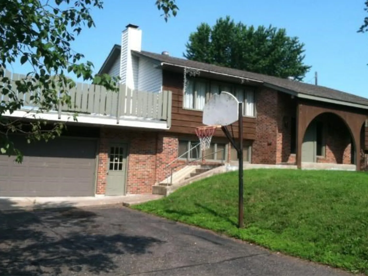 1 bed, $1,000 — Photo 1
